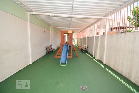 Apartamento à venda com 90m², 3 quartos e sem vagaÁrea Comum - Playground