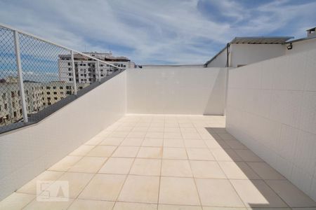 Apartamento à venda com 90m², 3 quartos e sem vagaÁrea comum - Salão de festas
