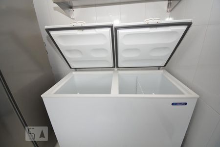 Apartamento à venda com 90m², 3 quartos e sem vagaÁrea comum - Salão de festas