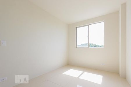 Quarto 2 de apartamento para alugar com 2 quartos, 48m² em Jacarepaguá, Rio de Janeiro