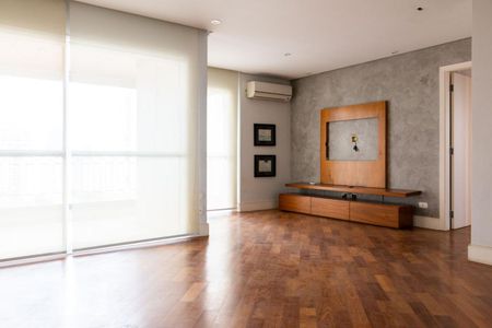 Apartamento para alugar com 126m², 2 quartos e 3 vagasSala