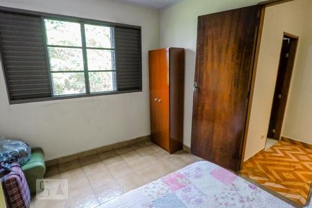 Casa à venda com 108m², 3 quartos e 3 vagasQuarto 3
