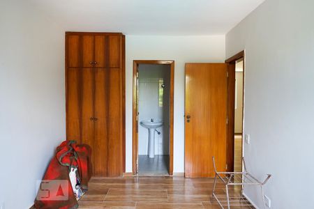 Suíte de apartamento para alugar com 3 quartos, 99m² em Santa Cecília, São Paulo