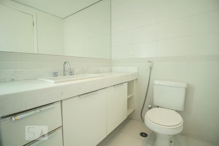 Apartamento para alugar com 164m², 3 quartos e 3 vagasBanheiro Quarto 2