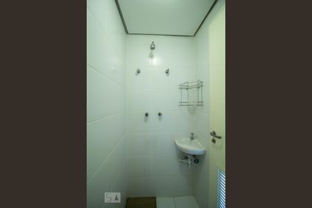 Apartamento para alugar com 164m², 3 quartos e 3 vagasBanheiro de Serviço