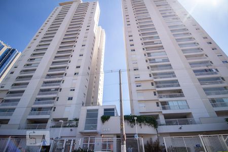 Apartamento para alugar com 164m², 3 quartos e 3 vagasFachada
