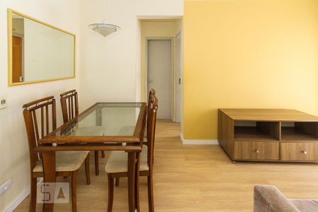 Apartamento para alugar com 55m², 1 quarto e 1 vaga Apartamento para alugar com 55m², 1 quarto e 1 vagaSala de Jantar