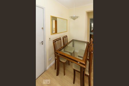 Apartamento para alugar com 55m², 1 quarto e 1 vaga Apartamento para alugar com 55m², 1 quarto e 1 vagaSala de Jantar