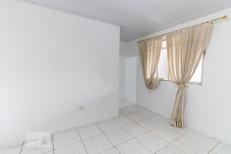 Casa para alugar com 38m², 1 quarto e 1 vagaQuarto