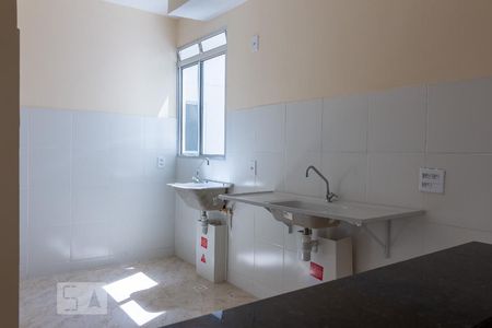 Cozinha e Área de Serviço de apartamento à venda com 2 quartos, 49m² em Santa Amélia, Belo Horizonte