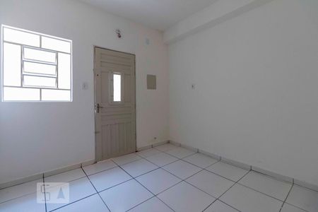 Sala de casa para alugar com 1 quarto, 40m² em Vila Campanela, São Paulo