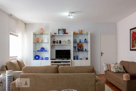 Sala de apartamento à venda com 3 quartos, 220m² em Jardim Paulista, São Paulo