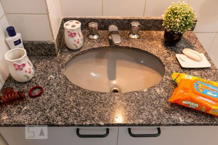 Apartamento para alugar com 220m², 3 quartos e 1 vagaPia do banheiro