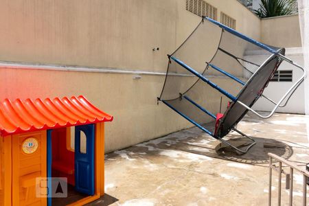 Apartamento para alugar com 220m², 3 quartos e 1 vagaPlayground