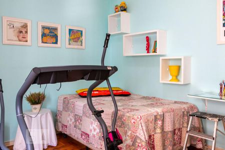 Apartamento para alugar com 220m², 3 quartos e 1 vagaQuarto 2