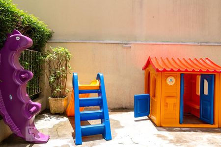 Apartamento para alugar com 220m², 3 quartos e 1 vagaPlayground