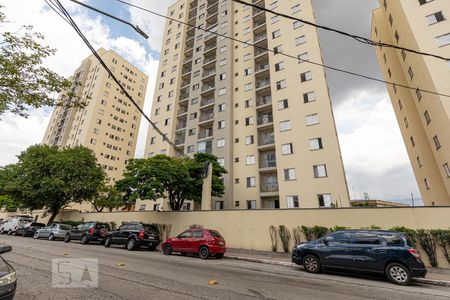 Apartamento para alugar com 60m², 2 quartos e 1 vaga Apartamento para alugar com 60m², 2 quartos e 1 vagaFachada