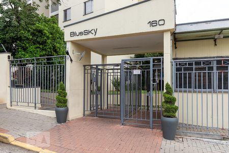 Apartamento para alugar com 60m², 2 quartos e 1 vaga Apartamento para alugar com 60m², 2 quartos e 1 vagaFachada e portaria