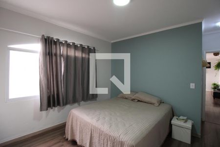 Suíte de casa à venda com 3 quartos, 200m² em Vila Ipojuca, São Paulo