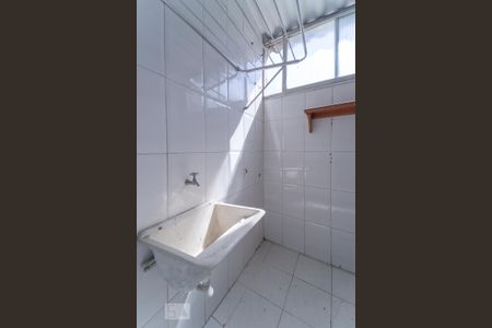 Apartamento para alugar com 70m², 2 quartos e sem vaga Apartamento para alugar com 70m², 2 quartos e sem vagaÁrea de Serviço - Detalhe