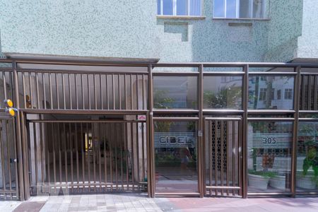 Apartamento para alugar com 70m², 2 quartos e sem vaga Apartamento para alugar com 70m², 2 quartos e sem vagaFachada
