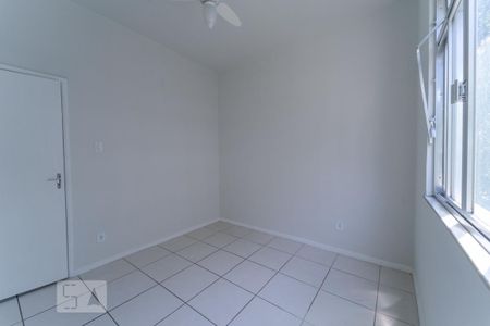 Apartamento para alugar com 70m², 2 quartos e sem vaga Apartamento para alugar com 70m², 2 quartos e sem vagaQuarto 2