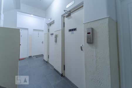 Apartamento para alugar com 70m², 2 quartos e sem vaga Apartamento para alugar com 70m², 2 quartos e sem vagaÁrea Comum - Elevadores do andar