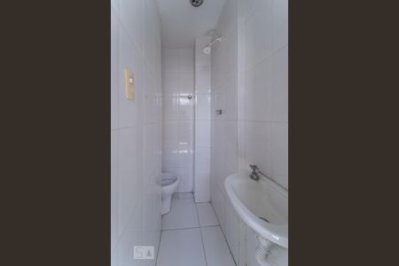 Apartamento para alugar com 70m², 2 quartos e sem vaga Apartamento para alugar com 70m², 2 quartos e sem vagaÁrea de Serviço - Banheiro