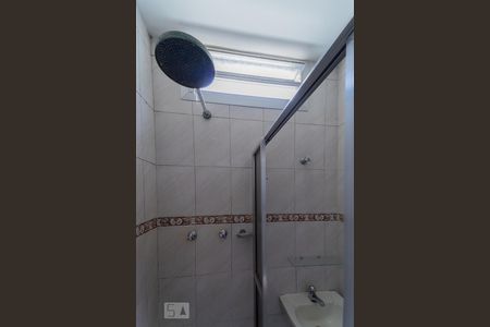 Quarto 1/ Suíte - Chuveiro de apartamento para alugar com 2 quartos, 70m² em Botafogo, Rio de Janeiro