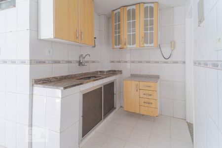 Apartamento para alugar com 70m², 2 quartos e sem vaga Apartamento para alugar com 70m², 2 quartos e sem vagaCozinha
