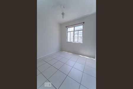 Apartamento para alugar com 70m², 2 quartos e sem vaga Apartamento para alugar com 70m², 2 quartos e sem vagaQuarto 2