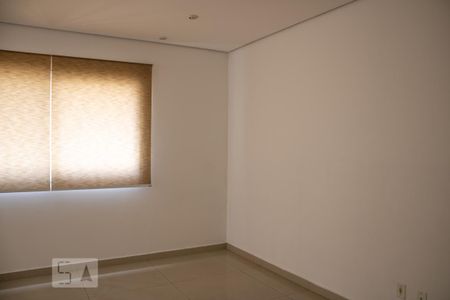 Quarto de casa para alugar com 3 quartos, 100m² em Aclimação, São Paulo