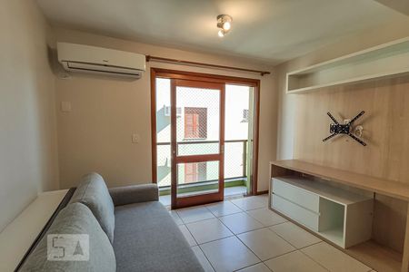 Sala de Estar de apartamento para alugar com 1 quarto, 40m² em Centro, São Leopoldo