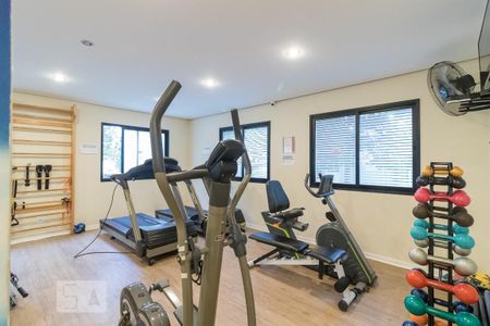 Apartamento à venda com 70m², 3 quartos e 1 vaga Apartamento à venda com 70m², 3 quartos e 1 vagaAcademia