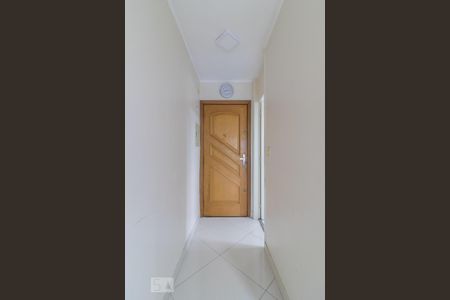 Apartamento à venda com 70m², 3 quartos e 1 vaga Apartamento à venda com 70m², 3 quartos e 1 vagaCorredor