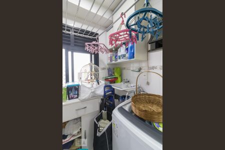 Apartamento à venda com 70m², 3 quartos e 1 vaga Apartamento à venda com 70m², 3 quartos e 1 vagaÁrea de serviço