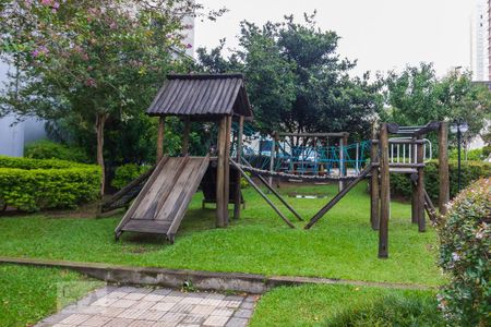 Apartamento à venda com 70m², 3 quartos e 1 vaga Apartamento à venda com 70m², 3 quartos e 1 vagaPlayground 2