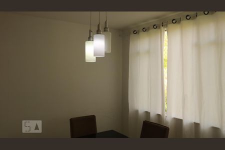 Sala de apartamento à venda com 2 quartos, 50m² em Engenhoca, Niterói