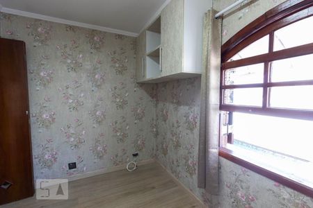 Casa à venda com 200m², 3 quartos e 2 vagas Casa à venda com 200m², 3 quartos e 2 vagasQuarto