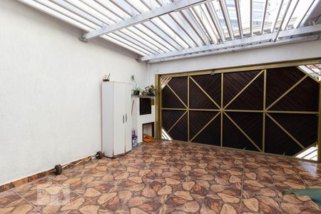 Casa à venda com 200m², 3 quartos e 2 vagas Casa à venda com 200m², 3 quartos e 2 vagasGaragem