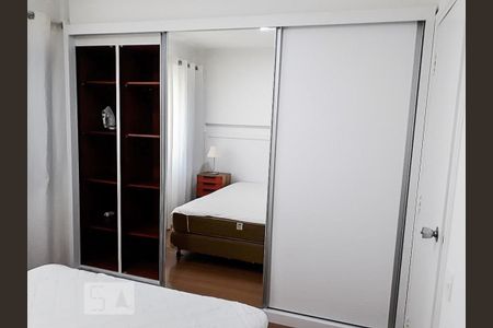 Apartamento para alugar com 35m², 1 quarto e 1 vaga Apartamento para alugar com 35m², 1 quarto e 1 vagaQuarto