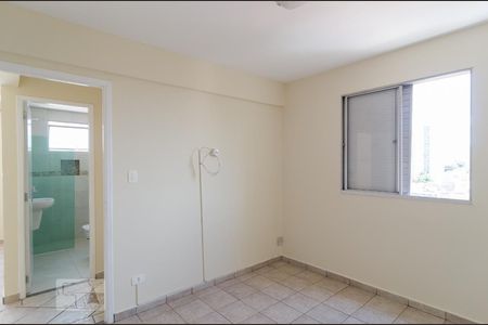 Quarto 1 de apartamento para alugar com 2 quartos, 63m² em Chácara Inglesa, São Paulo