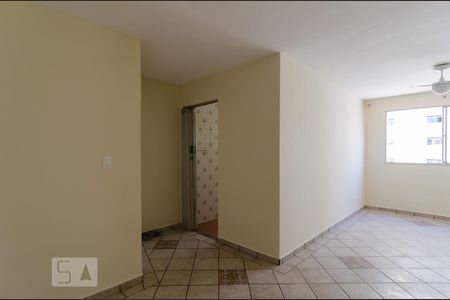 Sala de apartamento para alugar com 2 quartos, 63m² em Chácara Inglesa, São Paulo