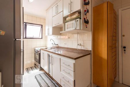 Apartamento para alugar com 96m², 3 quartos e 2 vagas Apartamento para alugar com 96m², 3 quartos e 2 vagasCozinha