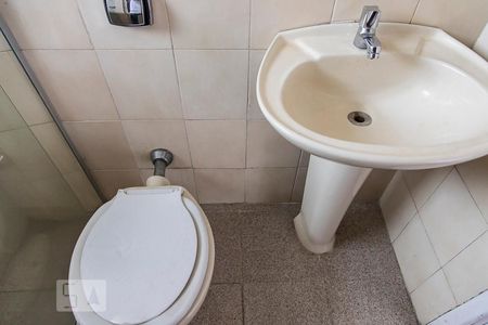 Apartamento para alugar com 50m², 1 quarto e sem vaga Apartamento para alugar com 50m², 1 quarto e sem vagaBanheiro