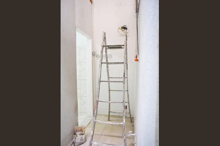 Casa de condomínio à venda com 160m², 4 quartos e 1 vagaÁrea de Serviço