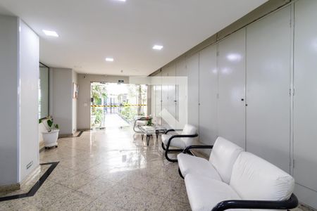 Apartamento à venda com 77m², 2 quartos e 1 vagaHall Social