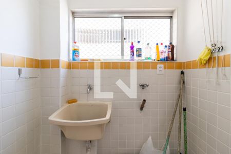 Apartamento à venda com 77m², 2 quartos e 1 vagaÁrea de Serviço