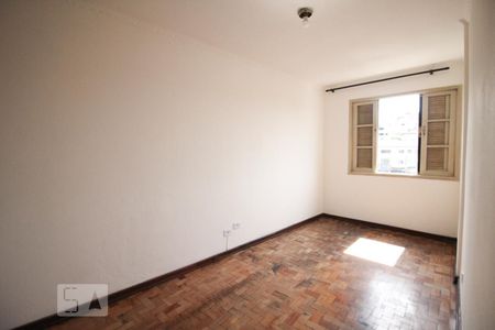 Quarto de apartamento para alugar com 2 quartos, 79m² em Piqueri, São Paulo