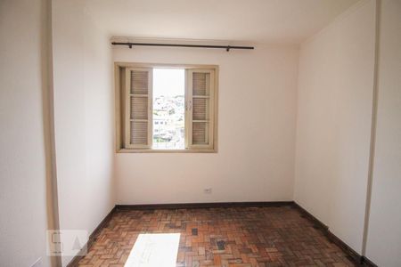 Quarto de apartamento para alugar com 2 quartos, 79m² em Piqueri, São Paulo